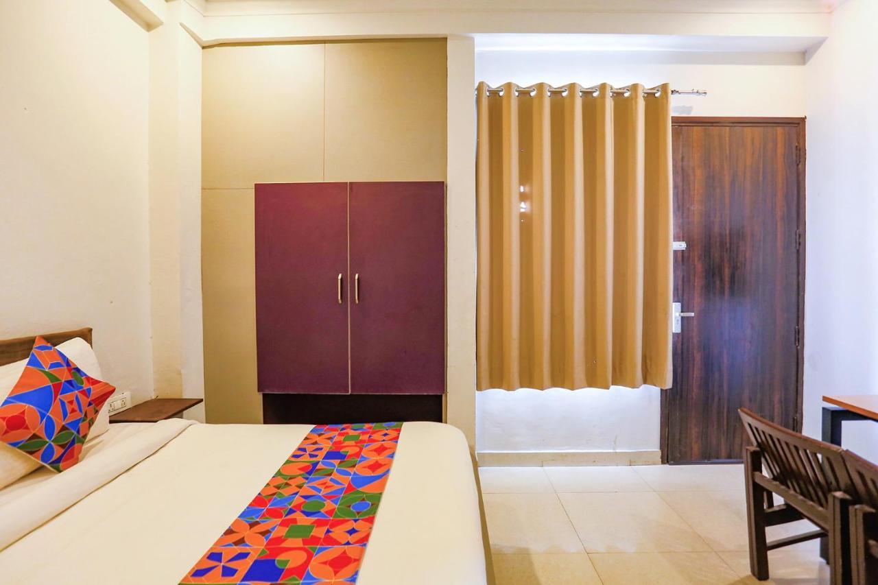 Fabhotel Novel Suites - Nr Yashobhoomi Convention Centre Nova Deli Exterior foto