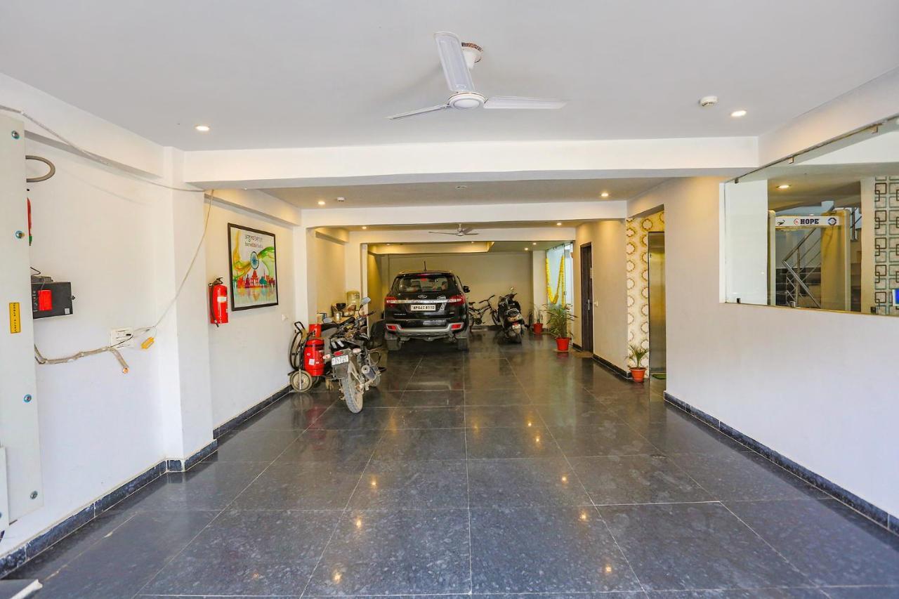 Fabhotel Novel Suites - Nr Yashobhoomi Convention Centre Nova Deli Exterior foto